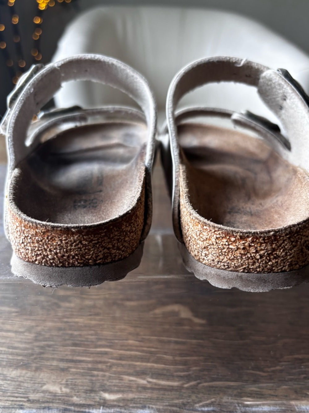 Birkenstock Arizona Off White Sandals EU 35 Distressed - Picture 5 of 8